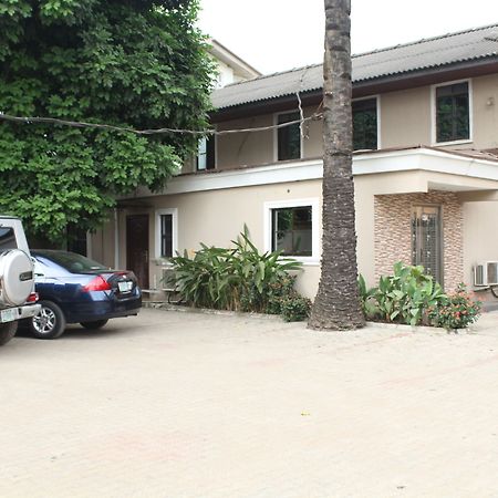 Bluespring Hotel Maryland 외부 사진